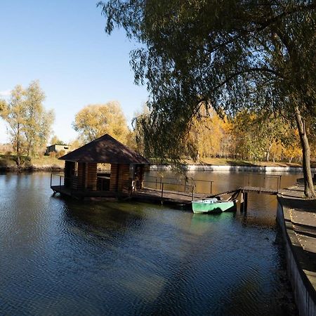 Hotel Veselyj Zajets Pirnove Exterior foto